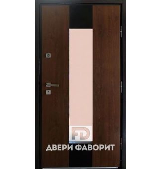 дверь входная для коттеджа