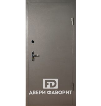 стальная дверь в котельную с двумя замками