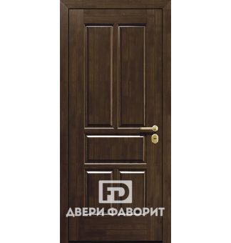 металлическая дверь с терморазрывом отделана коричневой под дерево панелью мд
