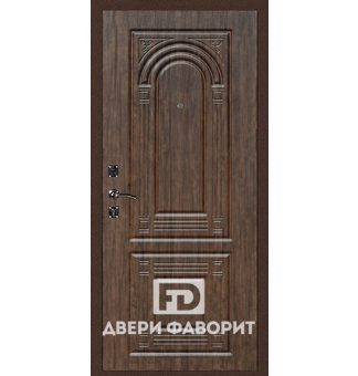 стальная дверь с терморазрывом отделана экошпоном коричневого цвета под дерево