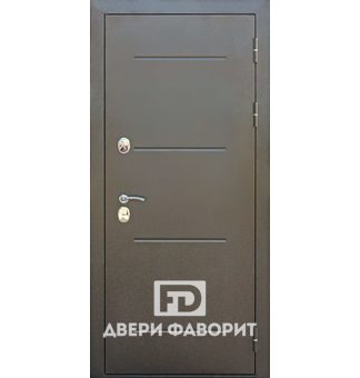 дверь с порошковым напылением и трехконтурным уплотнителем