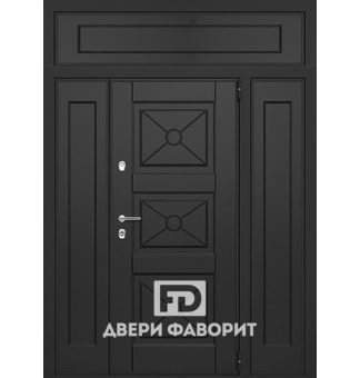 недорогая дверь с верхней и боковой вставкой