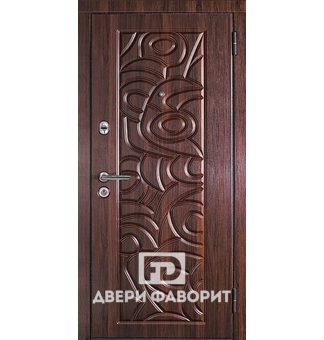 металлическая уличная дверь с шумоизоляцией отделанная мдф с фрезерным узором