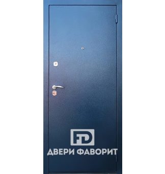 дверь уличная с терморазрывом покрашена цинкогрунтом