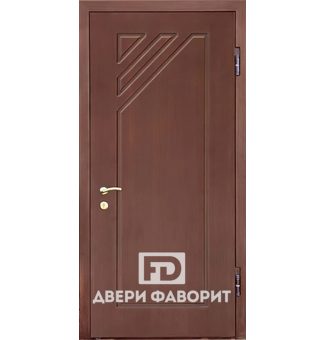 дверь уличная с терморазрывом окрашена коричневым цинкогрунтом